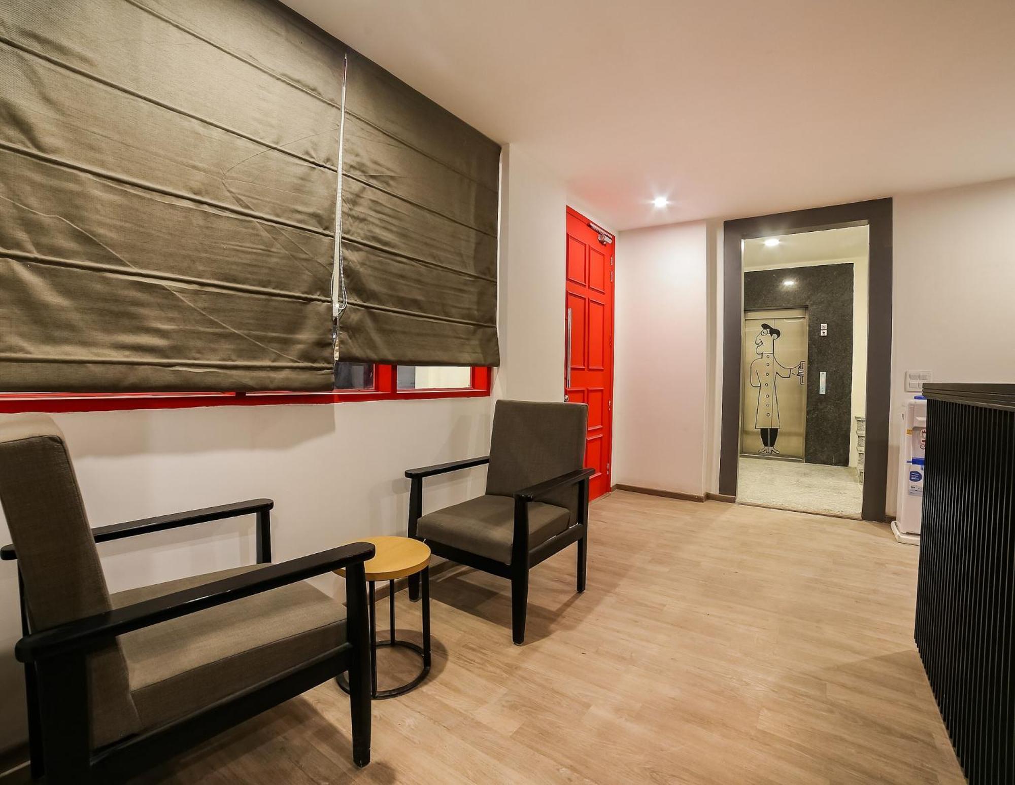 Super Townhouse Near Appu Ghar Hotel Gurgaon Exterior photo